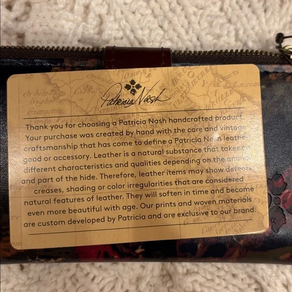 Patricia Nash Multicolor horse hunt scene wallet - Picture 6 of 6